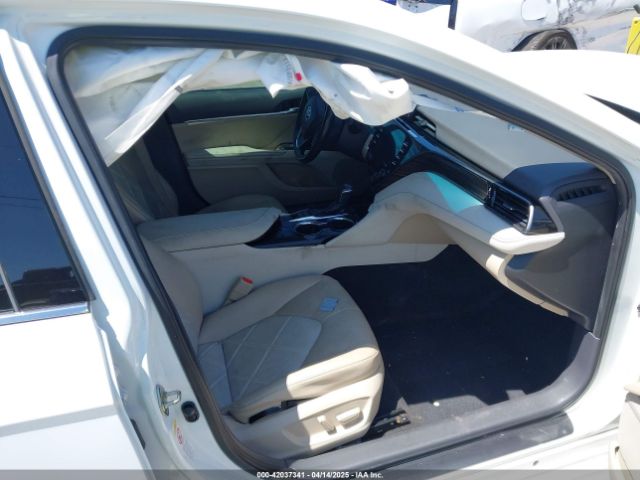 4T1B11HK8KU744762 Toyota CAMRY XLE