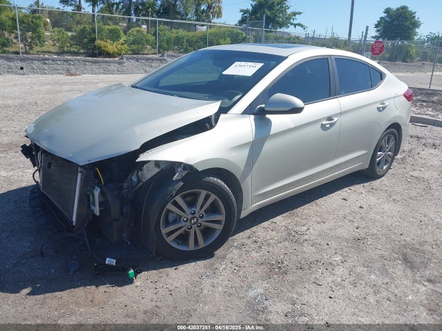 5NPD84LF1JH256931 Hyundai Elantra Value Edition