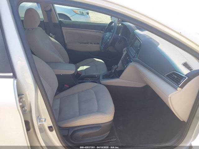 5NPD84LF1JH256931 Hyundai Elantra Value Edition