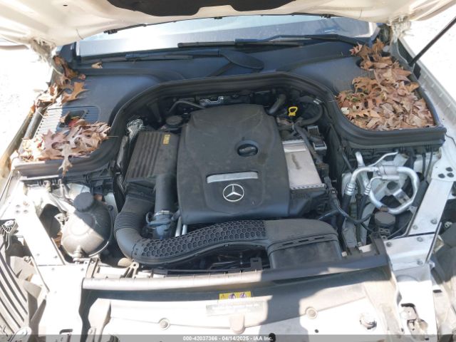 WDC0G4JB9GF055230 Mercedes-Benz m274