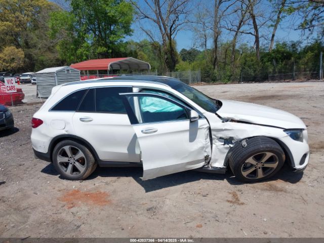 WDC0G4JB9GF055230 Mercedes-Benz m274