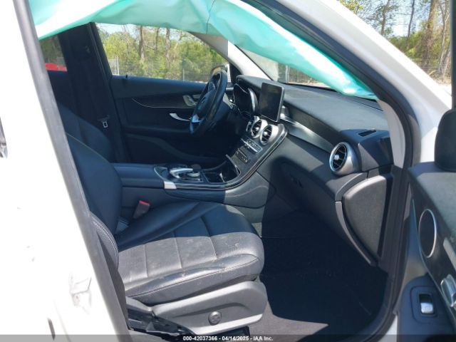 WDC0G4JB9GF055230 Mercedes-Benz m274