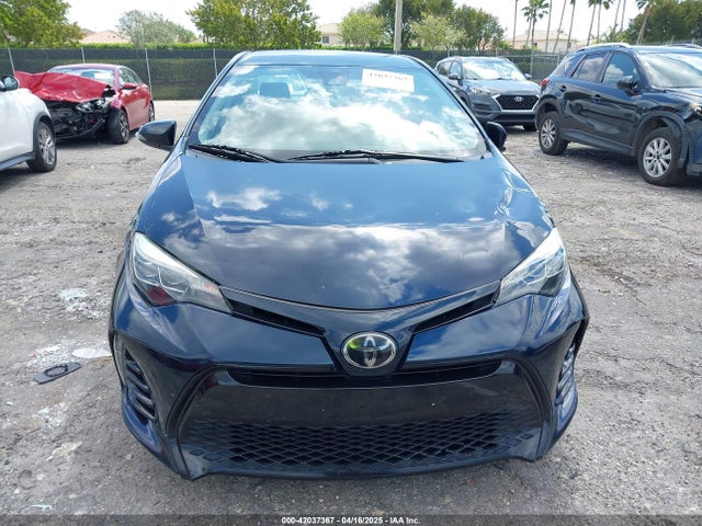 Toyota COROLLA SE 2018 5YFBURHE2JP800677 Image 12
