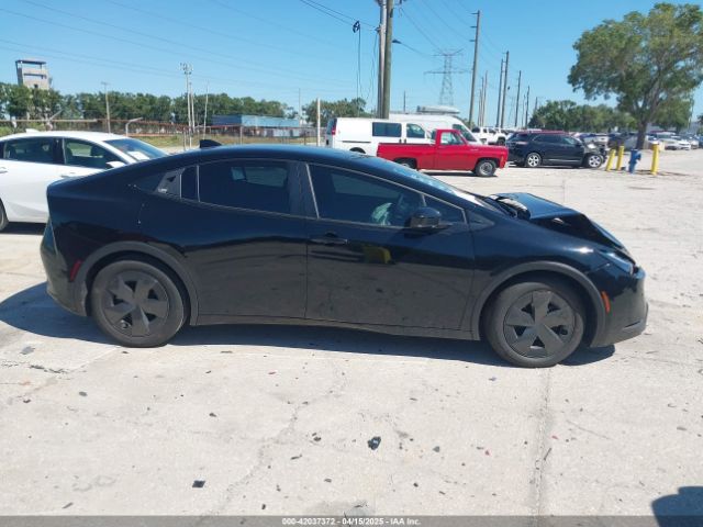 JTDACAAU9P3007704 Toyota Prius Le