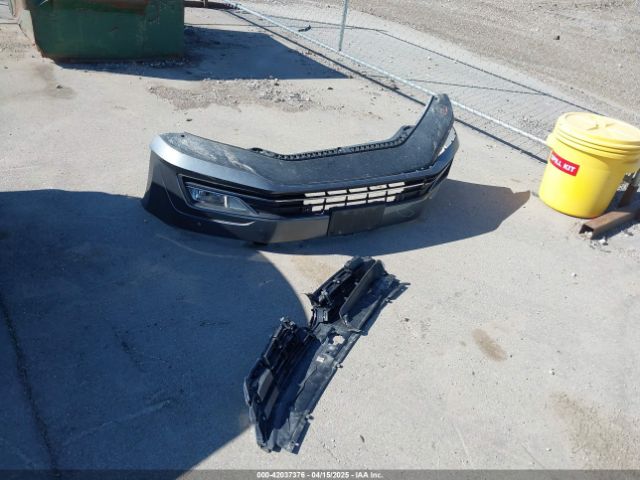 1VWBA7A35JC019034 Volkswagen Passat 2.0t Se