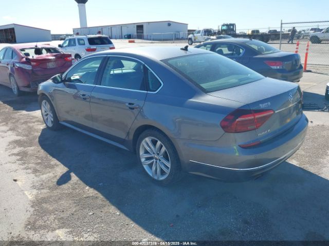 1VWBA7A35JC019034 Volkswagen Passat 2.0t Se