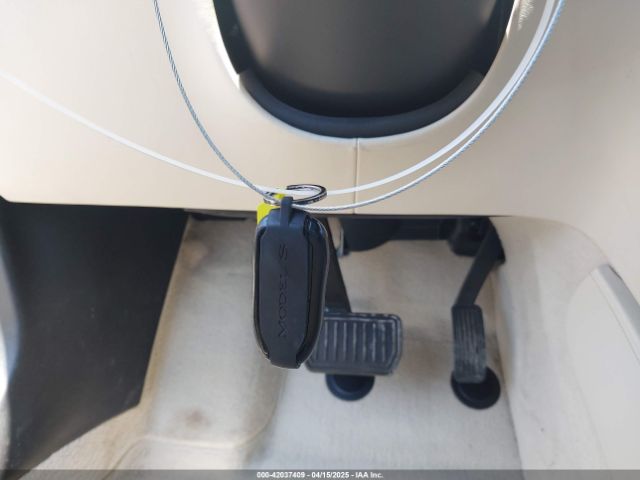 2017 TESLA MODEL S 5YJSA1E20HF232570 Photo 10