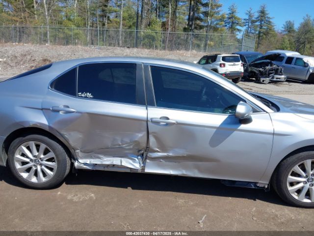 4T1B11HK9JU639341 Toyota CAMRY LE
