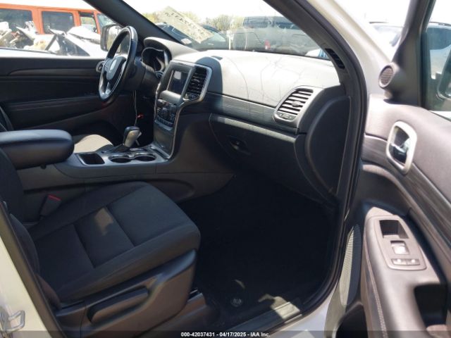 1C4RJFAG4LC292886 Jeep Grand Cherokee Laredo E 4x4