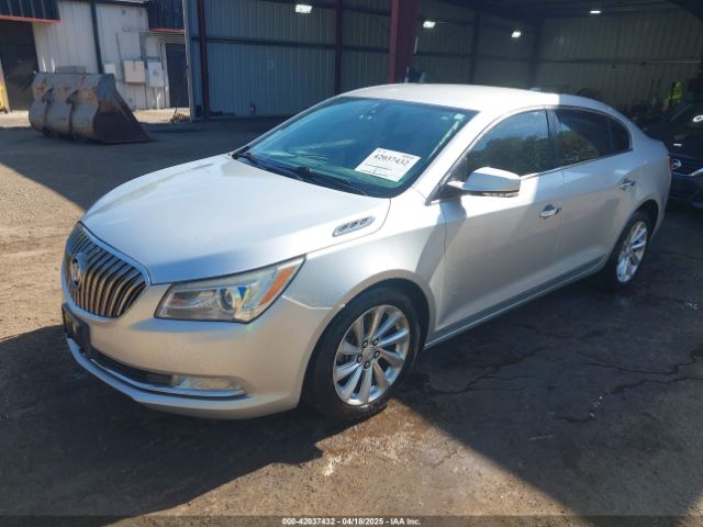 1G4GB5G31GF122472 Buick Lacrosse Leather