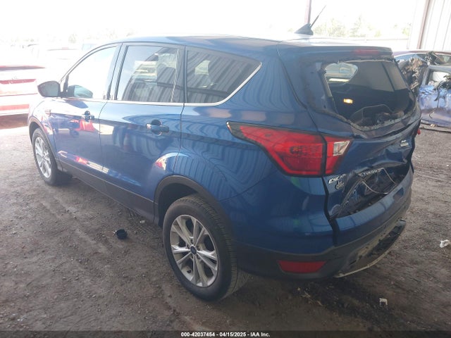 1FMCU0GDXKUC52548 Ford ESCAPE SE