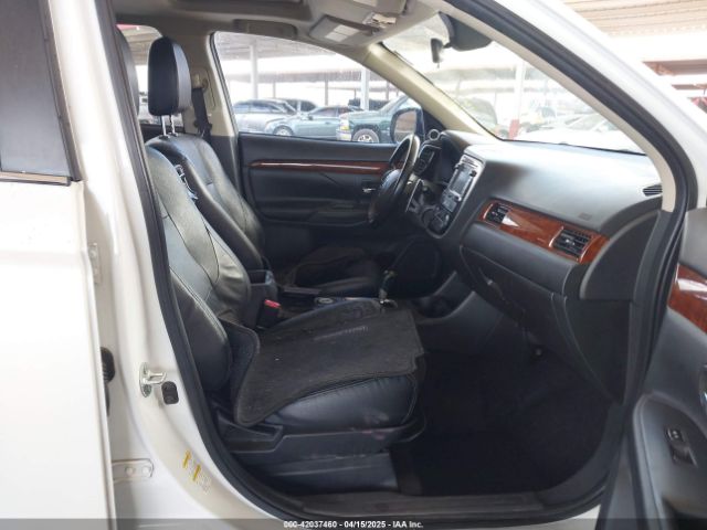 JA4JZ4AX1EZ020235 Mitsubishi OUTLANDER GT