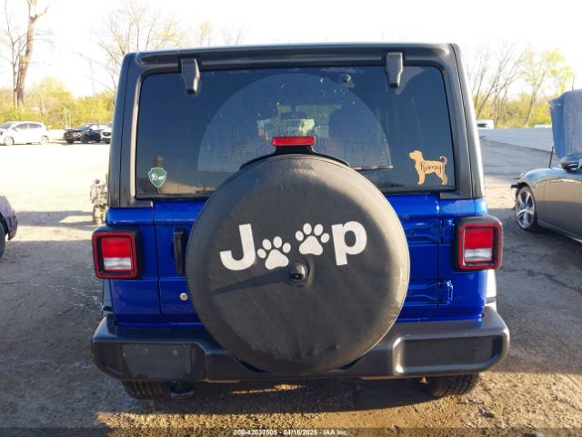 1C4HJXDN1KW683258 Jeep Wrangler Unlimited Sport S 4x4