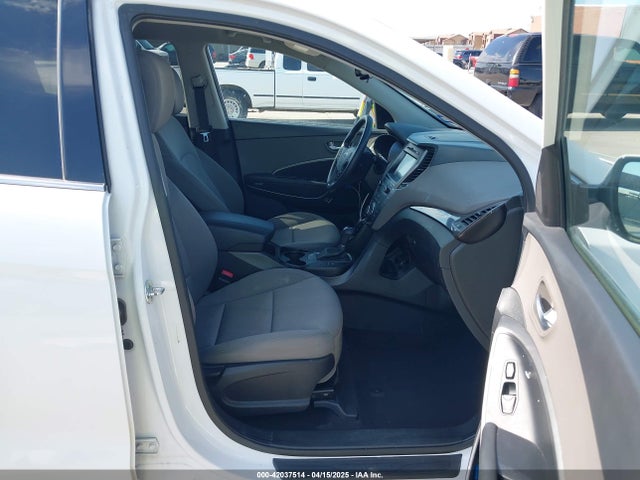 5XYZU3LB6JG562278 Hyundai Santa Fe Sport 2.4l