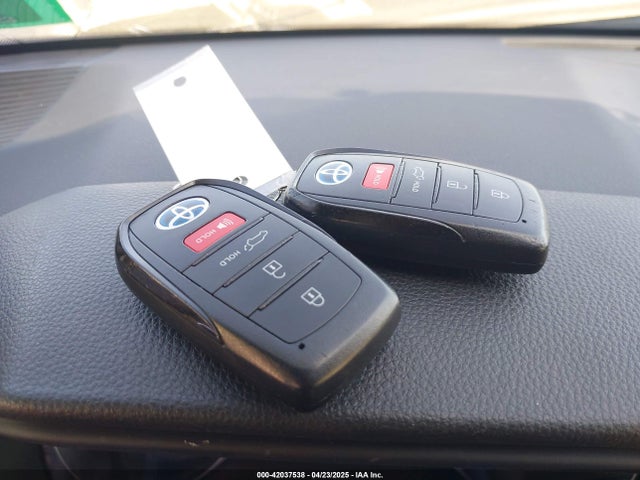 Toyota Venza Xle 2021 JTEAAAAH4MJ045465 Image 11