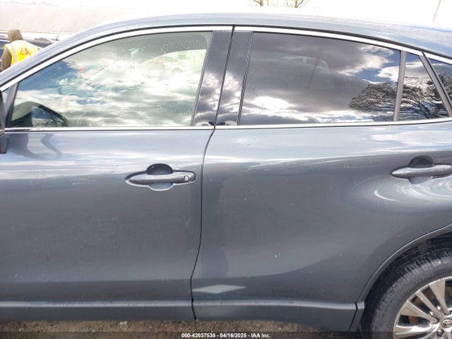 Toyota Venza Xle 2021 JTEAAAAH4MJ045465 Image 14