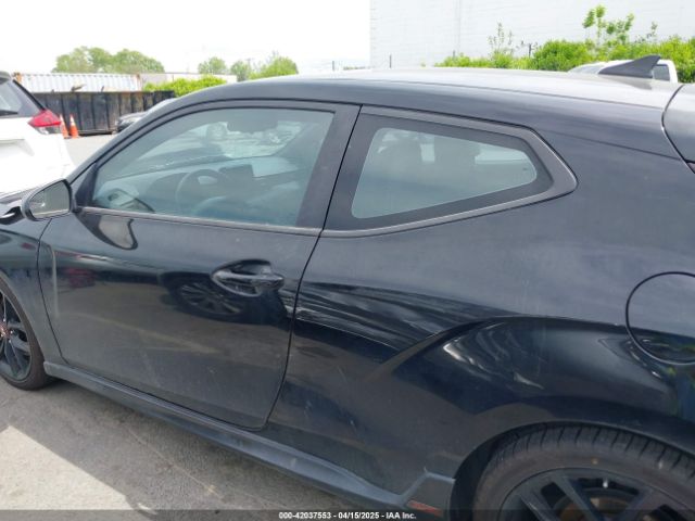 KMHTH6AB4KU011518 Hyundai Veloster Turbo R-spec