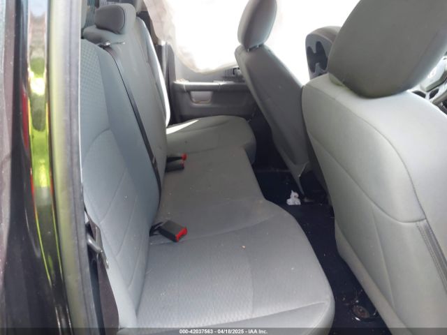 1C6RR7GG3JS326378 RAM 1500 Slt  4x4 6'4 Box