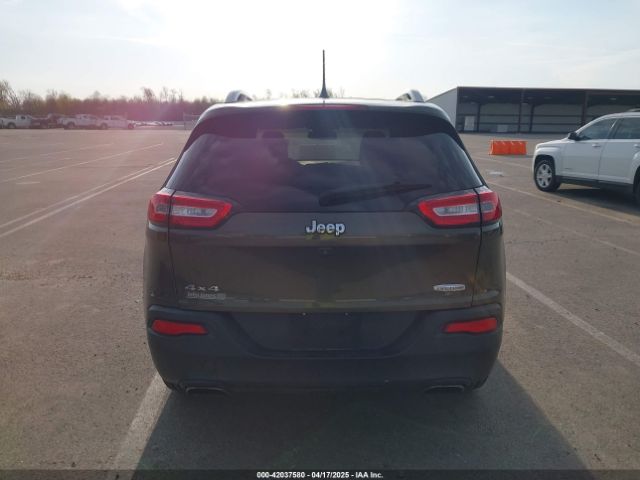 1C4PJMCS2FW692610 Jeep Cherokee Latitude