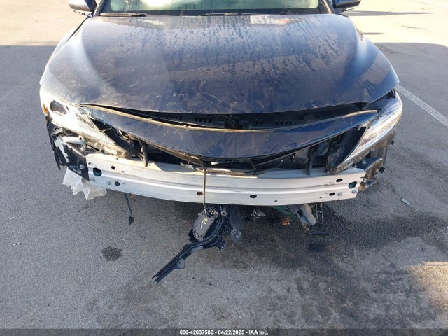 4T1J11AK2LU386419 Toyota CAMRY SE