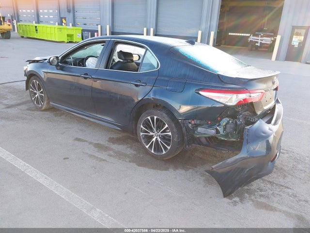 4T1J11AK2LU386419 Toyota CAMRY SE