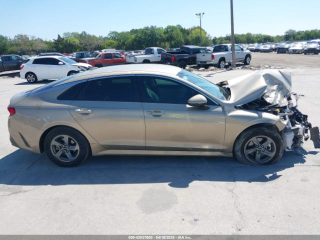 5XXG14J29NG083274 KIA K5 LXS