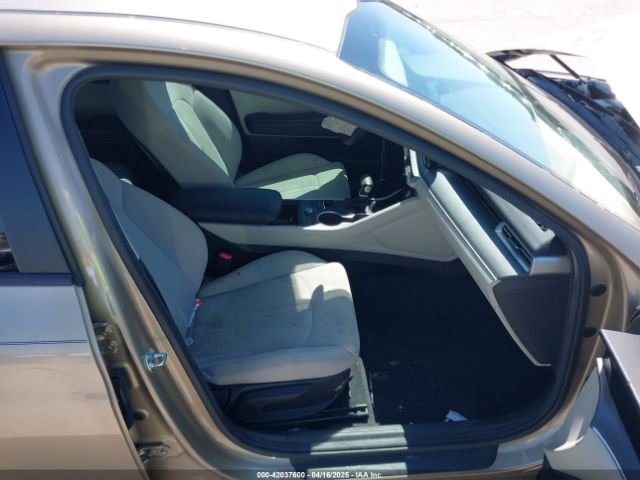 5XXG14J29NG083274 KIA K5 LXS