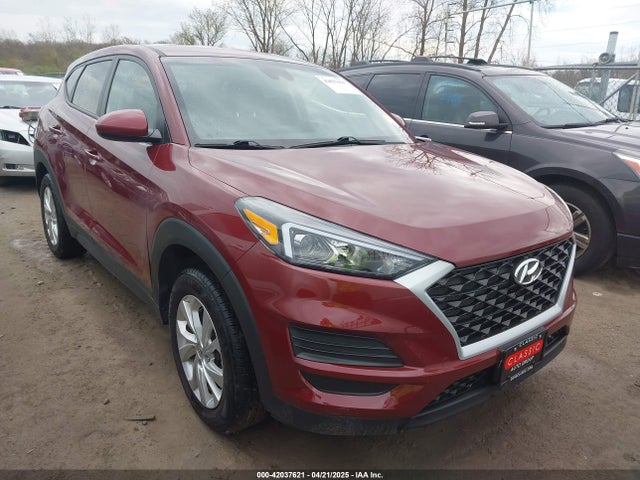 Hyundai TUCSON SE 2019 KM8J2CA46KU009715 Image 1
