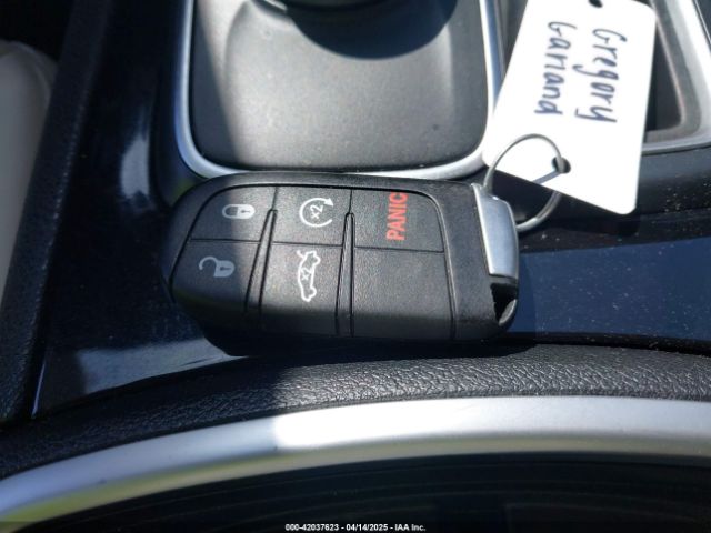 2C3CCADG7PH514231 Chrysler 2023