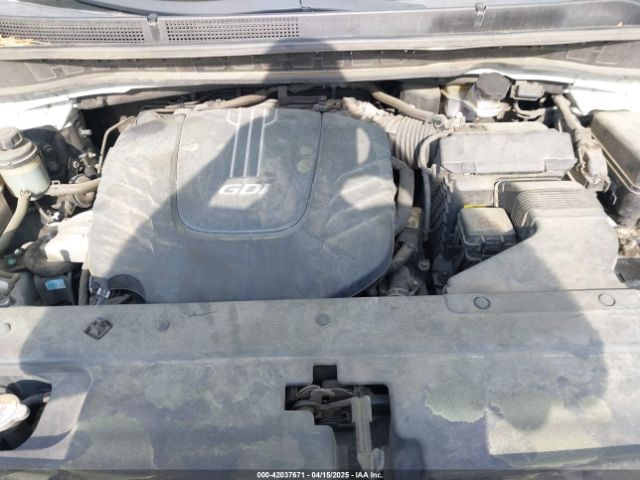KNDMB5C19H6321265 KIA SEDONA LX