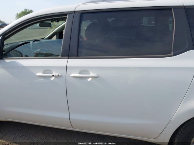 KNDMB5C19H6321265 KIA SEDONA LX