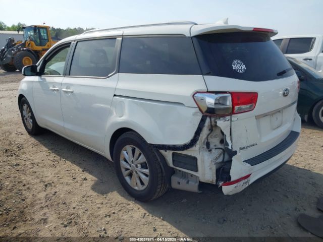 KNDMB5C19H6321265 KIA SEDONA LX