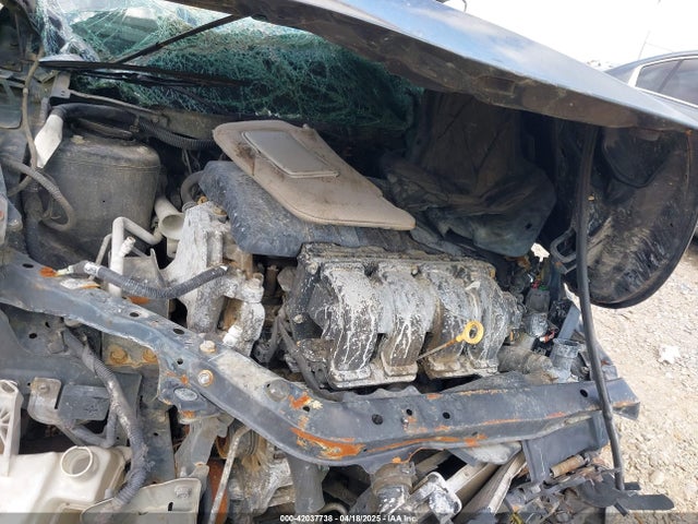 3N1AB7AP0GY263840 Nissan 2016