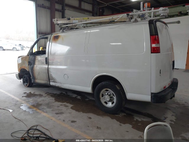 1GCWGAFF9G1149924 Chevrolet Express 2500 Work Van