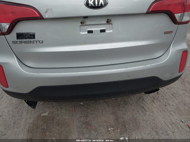 5XYKTCA62EG522196 KIA SORENTO LX