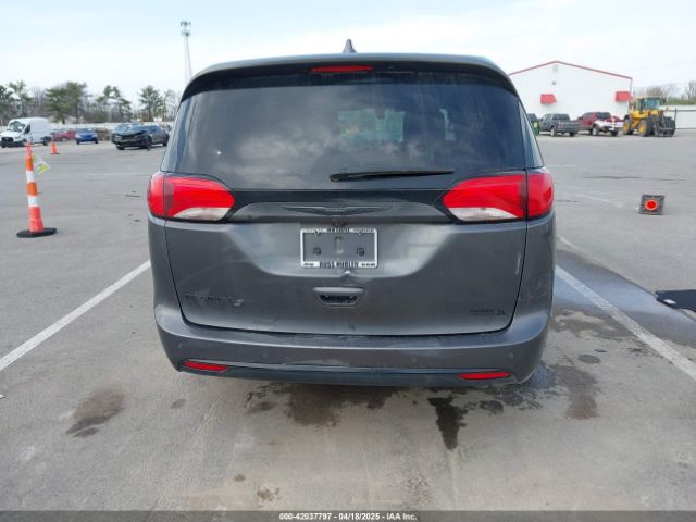 2C4RC1FG3LR109958 Chrysler Pacifica Touring