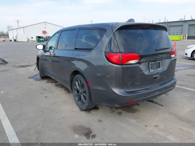 2020 CHRYSLER PACIFICA 2C4RC1FG3LR109958 Photo 2