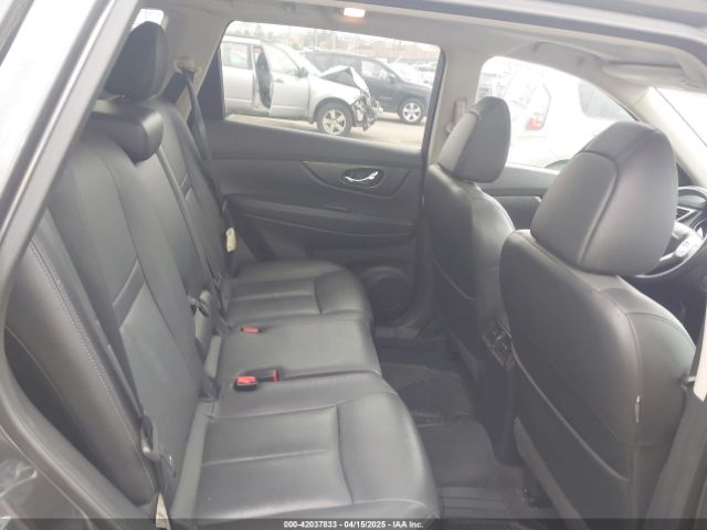 5N1AT2MV9EC823699 Nissan Rogue Sl