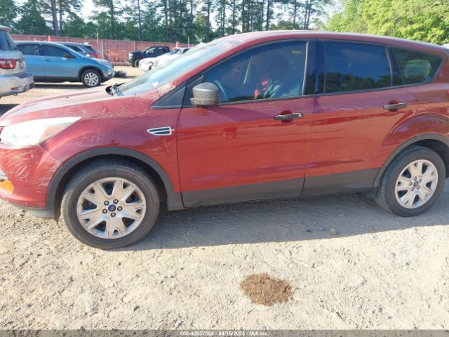 1FMCU0F73GUA09294 Ford ESCAPE S