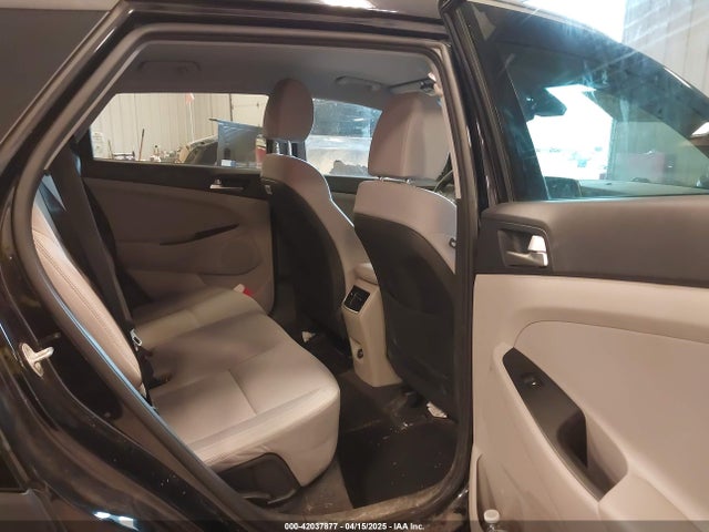KM8J3CAL6KU932121 Hyundai TUCSON SEL