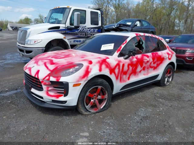 2020 PORSCHE MACAN WP1AA2A55LLB05187 Photo 1