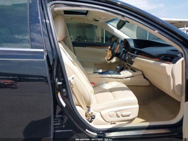 JTHBW1GG5E2056235 Lexus ES 300H