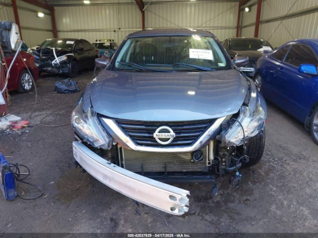 1N4AL3AP3JC220232 Nissan Altima 2.5 Sr