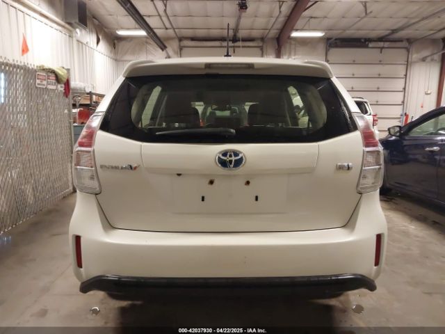 JTDZN3EU3HJ070930 Toyota Prius V Five