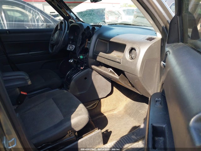 1C4NJPFA4ED535148 Jeep Patriot Latitude