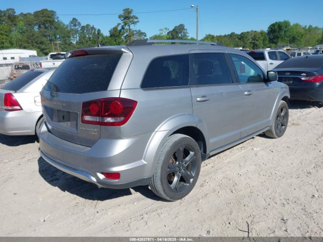 3C4PDCGG6JT505102 Dodge Journey Crossroad