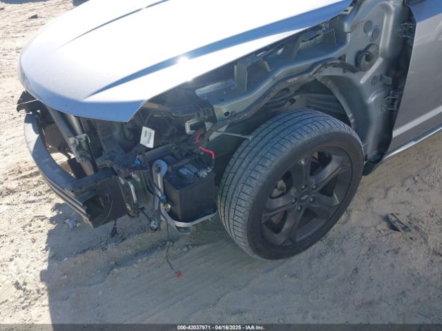 3C4PDCGG6JT505102 Dodge Journey Crossroad