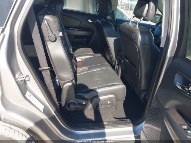3C4PDCGG6JT505102 Dodge Journey Crossroad