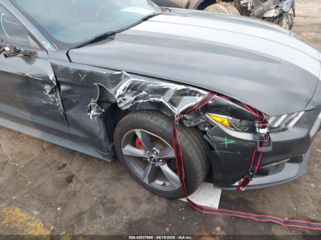 1FA6P8AM7G5303236 Ford Mustang V6