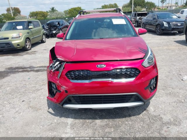 KNDCB3LCXL5436098 KIA Niro Lxs